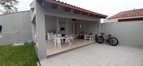 Imagem 4 de 7 de Casa À Venda Em Capão Da Canoa - Ca01451 - 69860368