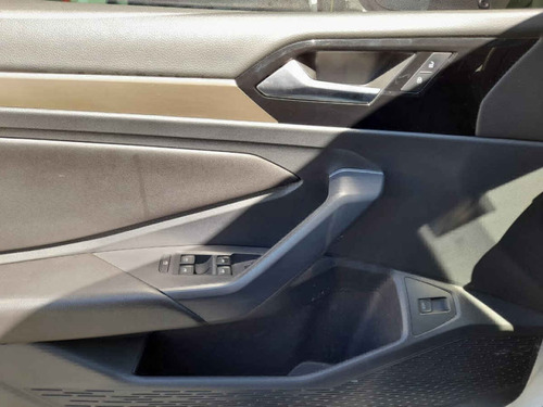 Imagen 12 de 15 de Volkswagen Jetta 2019 4p Highline L4/1.4/t Aut