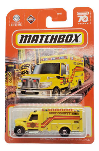 Matchbox # 38/100 - International Workstar Ambulance 1/64