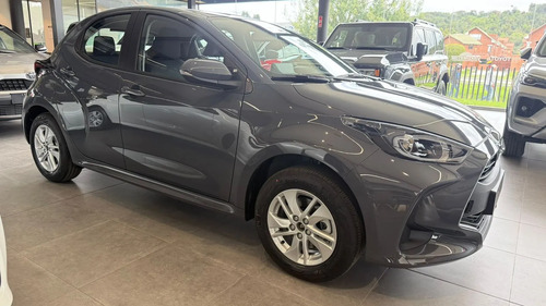 Toyota Yaris Xl Hibrido 1.5l