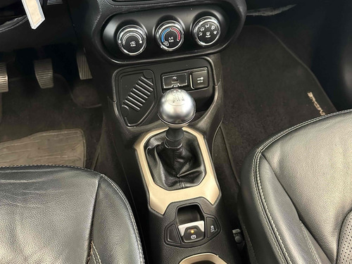 Jeep Renegade 1.8 16V FLEX SPORT 4P MANUAL