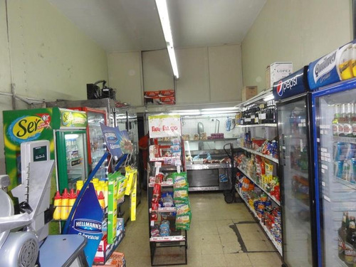Local En Alquiler En Microcentro - 123 M2 Frente A Torre Bellini