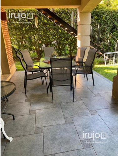 Casa 5 Amb En Barrio Privado Saint Thomas N/s - Canning