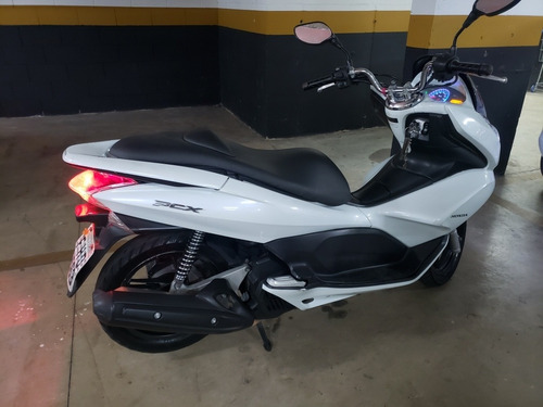 Imagem 2 de 2 de Honda Pcx