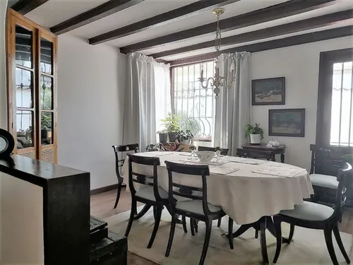 Casa En Venta En Alhambra. Cod V15001