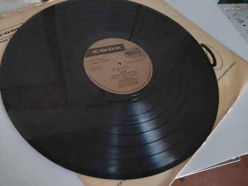 Lp Lord Melody Sings Calypso Com Cyril Diaz Orchestra (Usado)