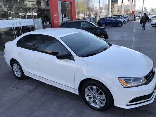 Imagen 2 de 15 de Volkswagen Jetta 4 Puertas