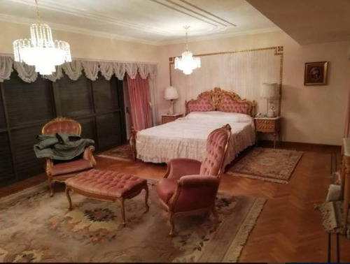 Imagen 2 de 15 de Venta Departamento Cuatro Dormitorios Impecable