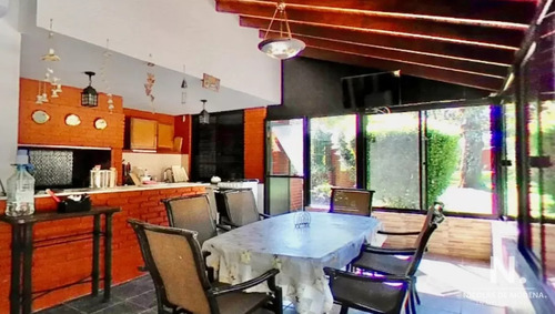 Vende Apartamento De 3 Dormitorios En San Rafael, Punta Del Este.