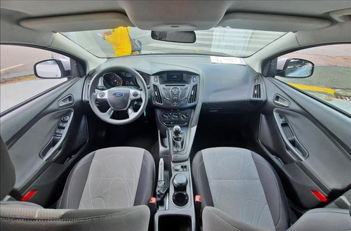 Imagem 3 de 9 de Ford Focus Focus 1.6 S 16v Flex 4p Manual 2015