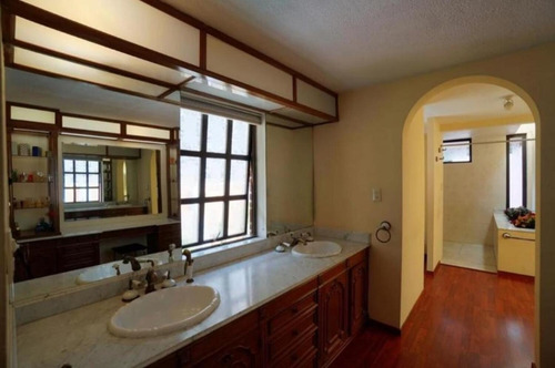 Casa En Venta Heriberto Frias # 1235, Col. Del Valle Centro, Alc. Benito Juarez, Cp. 03100 Mlci102