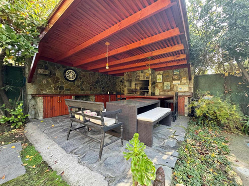 Impecable Venta Los Castaños A Pasos Colegió Newland