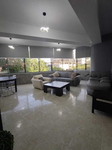 En Venta Apartamento Urb. San Isidro-maracay