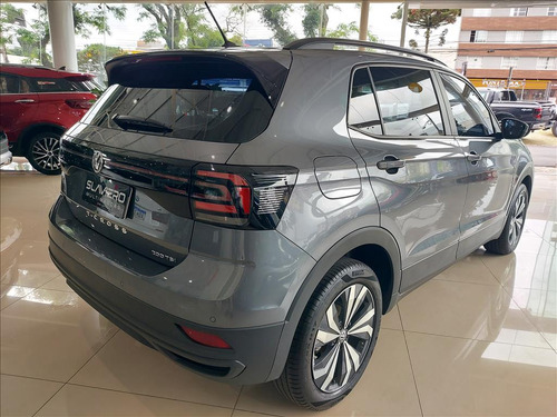 Volkswagen T-Cross 1.0 200 TSI TOTAL FLEX AUTOMÁTICO