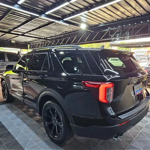 Ford Explorer St 2023