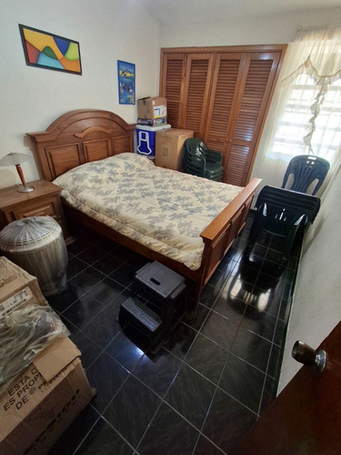 En Venta Casa En El Pueblo De San Antonio