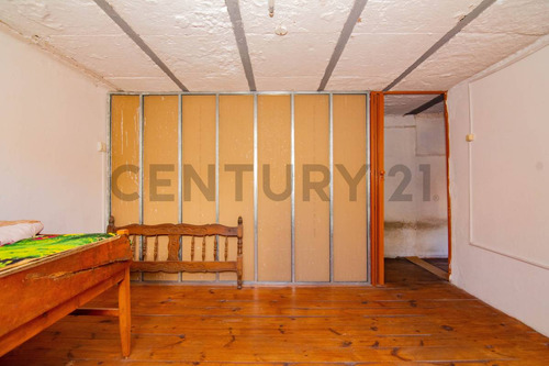 En Venta Casa De Pasillo A Reciclar En Pichincha, Rosario.