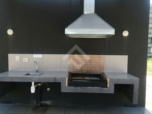 Departamento En Venta De 3 Dorm. En Cerrillos