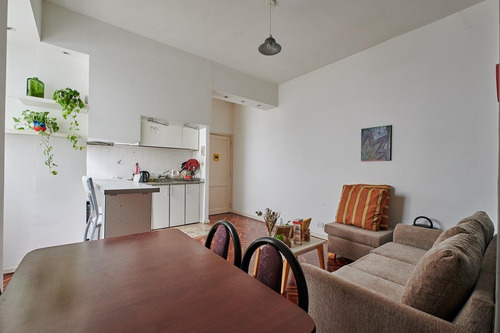 Venta Departamento Tipo Ph 2 Ambientes Almagro - Bajas Expensas