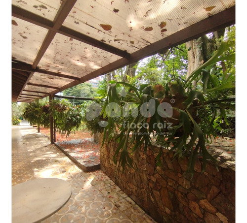 Casa En Venta En Envigado - Loma De Las Brujas
