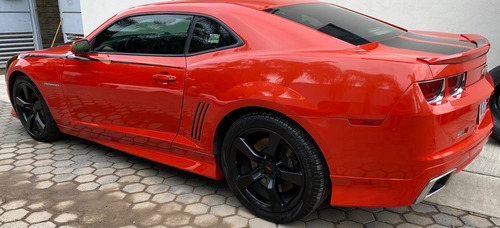 Chevrolet Camaro SS V8 STD