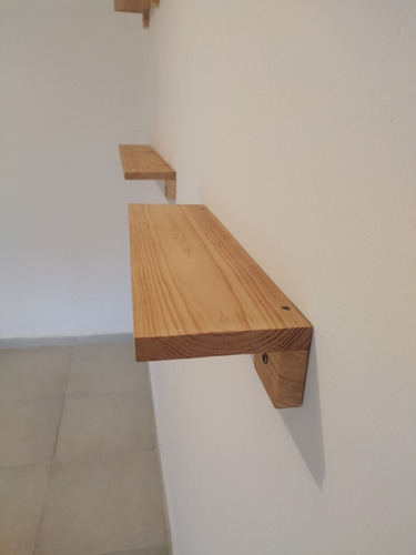 Imagen 1 de 10 de Repisas De Madera Pino Natural
