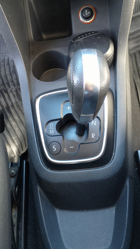 Volkswagen Suran 1.6 Imotion Highline