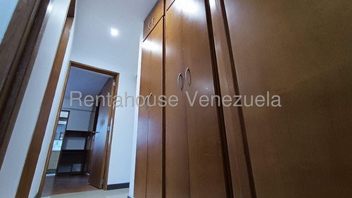 Apartamento En Venta Lomas De Prados Del Este