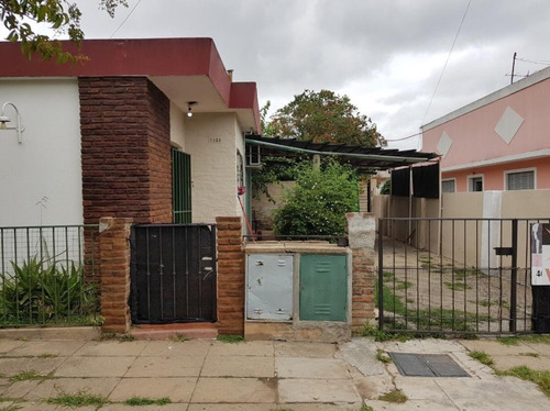 Ph En Venta Moron ( No Departamento)