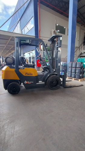 Empilhadeira Liugong 3ton. Glp Torre Triplex De 5 Metros Top