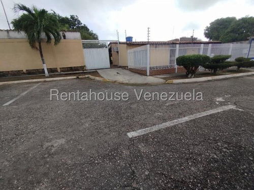 Venta Bella,comoda,espaciosa Casa En La Morenera Cabudare