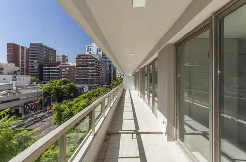 Imagen 5 de 10 de Avenida Libertador Al 5700- Liberateur