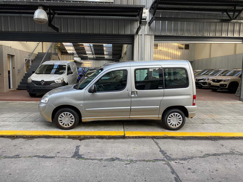 Imagen 2 de 12 de Citroën Berlingo Multispace 1.6 Sx Am54 /// 2013 - 250.000km