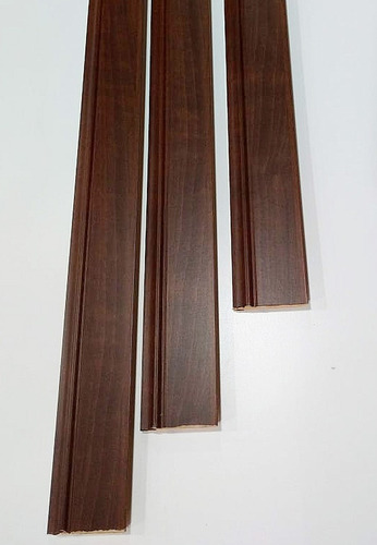 Zócalos De Madera Foliado Moldurado 68x 12mm 2,60 Mts Habano