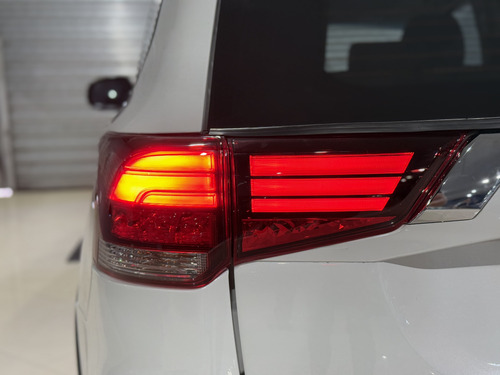 Mitsubishi Outlander 2.0