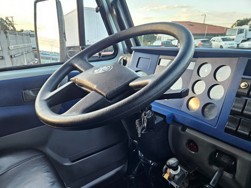 Volkswagem Worker 8-150 Com Caçamba