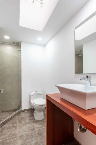 Casa En Venta En Niza Antigua. Cod V8182