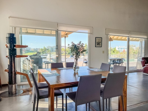 Imagen 8 de 30 de Casa A La Venta Al Río - Barrio San Isidro Labrador- Benavidez-tigre