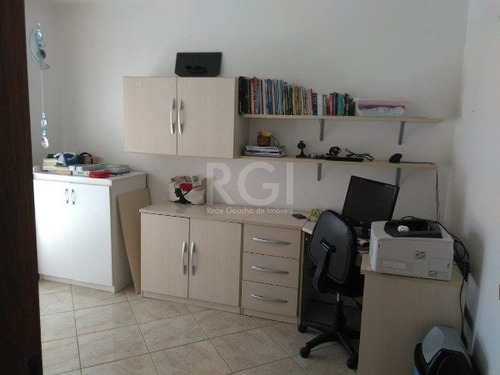 Casa Em Espírito Santo Com 4 Dormitórios - Mi4400