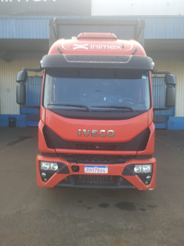 Caminhão - Iveco/tector 240e30sid