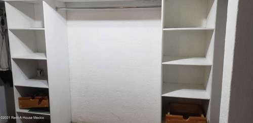 Imagen 10 de 14 de Casa De 1 Planta, Jardín Y Sala De Tv, Colinas Del Bosque. Venta