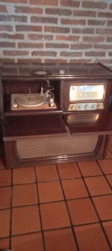 Combinado Musical Antiguo Marrón (Usado)