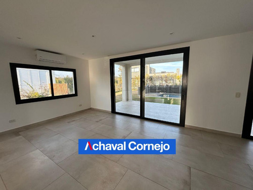 Venta Casa En Acacias-puertos (4 Dormitorios-pileta)