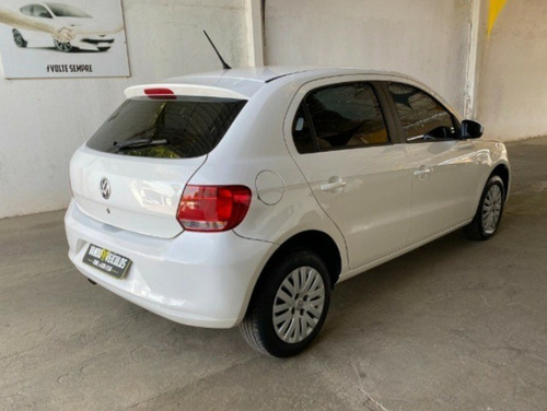 Imagem 5 de 7 de Volkswagen Gol 2015 1.0 Total Flex 5p