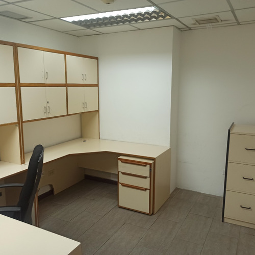 Imagen 7 de 14 de Oficina En Alquiler, Sabana Grande, Caracas-venezuela.