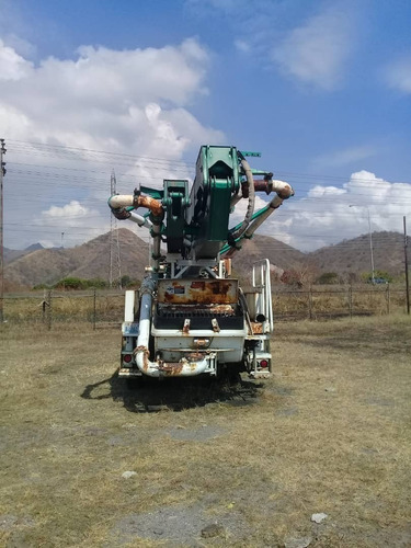 Imagen 5 de 8 de Bombeadora De Concreto
