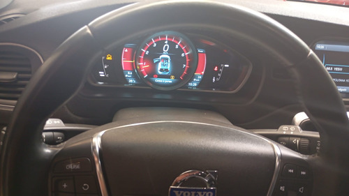 Volvo V40 2.0 T4 Dynamic Aut. 5p