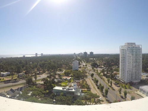 Departamento - Punta Del Este