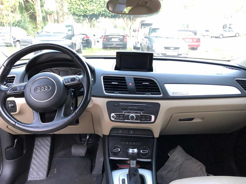 Audi Q3 2016 2.0 Tfsi Attraction S-tronic Quattro 5p
