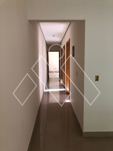 Imagem 8 de 15 de Casa Geminada 3 Dormitórios - Próximo A Av. Europa - Mi1066